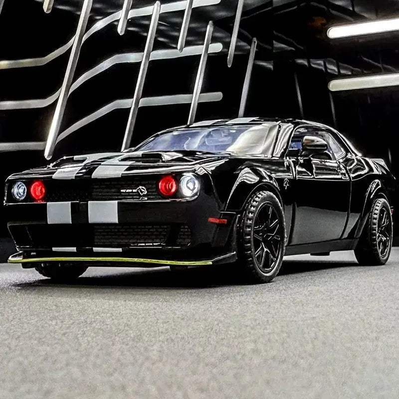 Dodge Challenger SRT Hellcat Diecast Car With Sound Light - ToylandEU