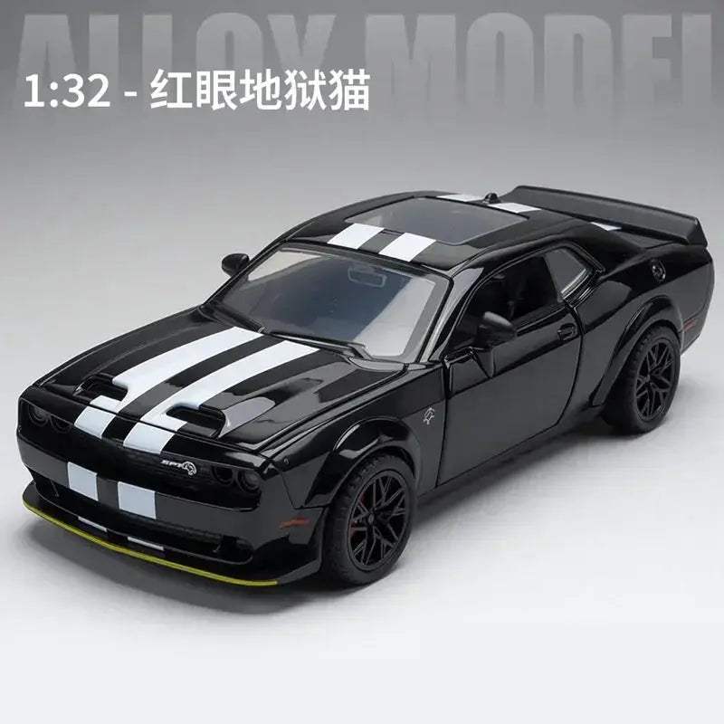 Dodge Challenger SRT Hellcat Diecast Car With Sound Light - ToylandEU