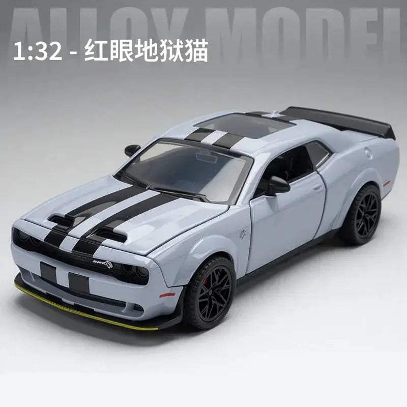 Dodge Challenger SRT Hellcat Diecast Car With Sound Light - ToylandEU