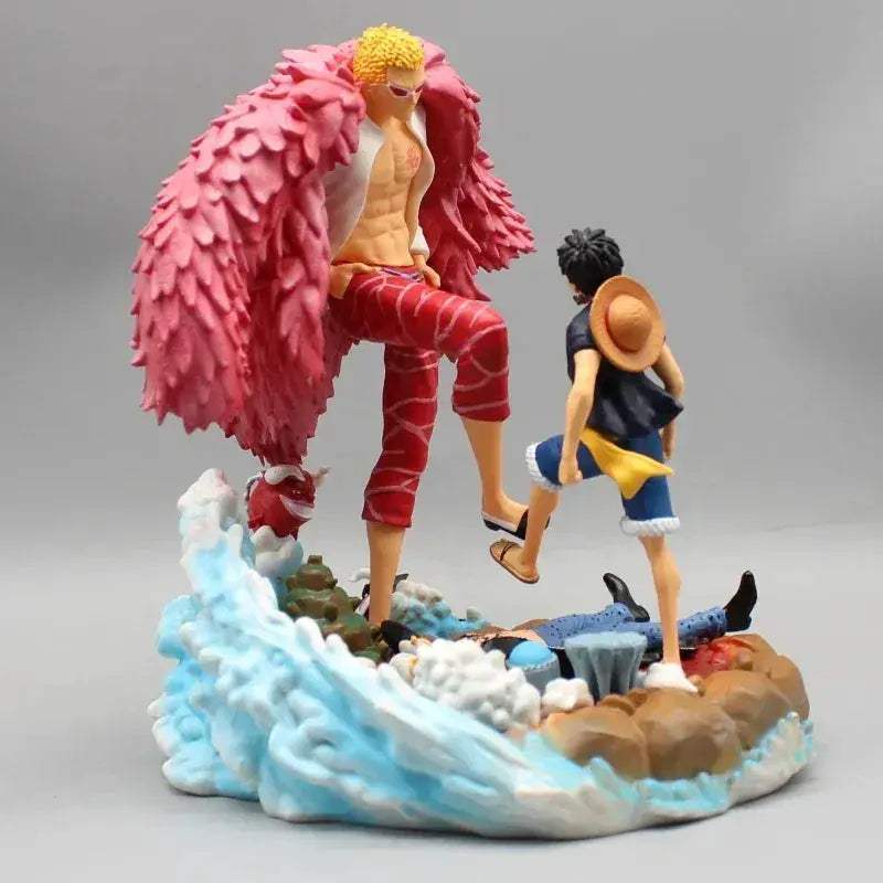 One Piece Battle Figures Doflamingo Luffy And Trafalgar Law - ToylandEU