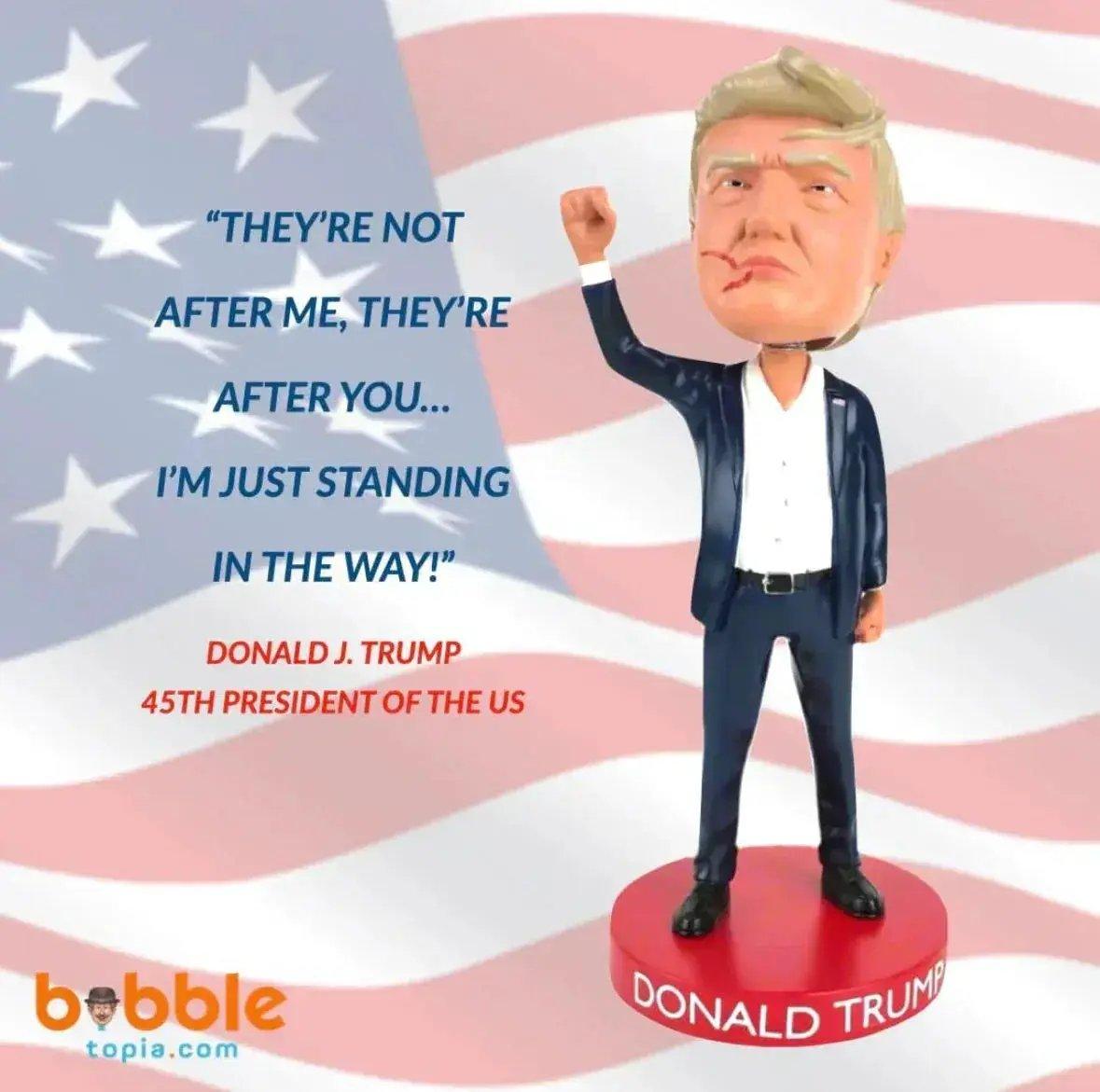  Donald Trump Bobblehead Keep Fighting Limited Edition -  ToylandEU™