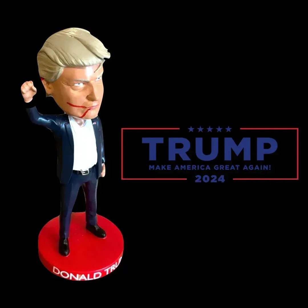 Donald Trump Bobblehead Keep Fighting For Collectors - ToylandEU