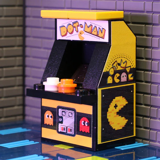 Dot-Man Arcade Machine made using LEGO parts - B3 Customs - ToylandEU