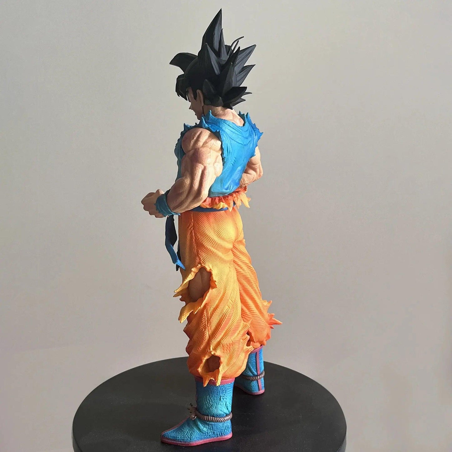  Dragon Ball Goku 27cm PVC Action Figure In Stock -  ToylandEU™