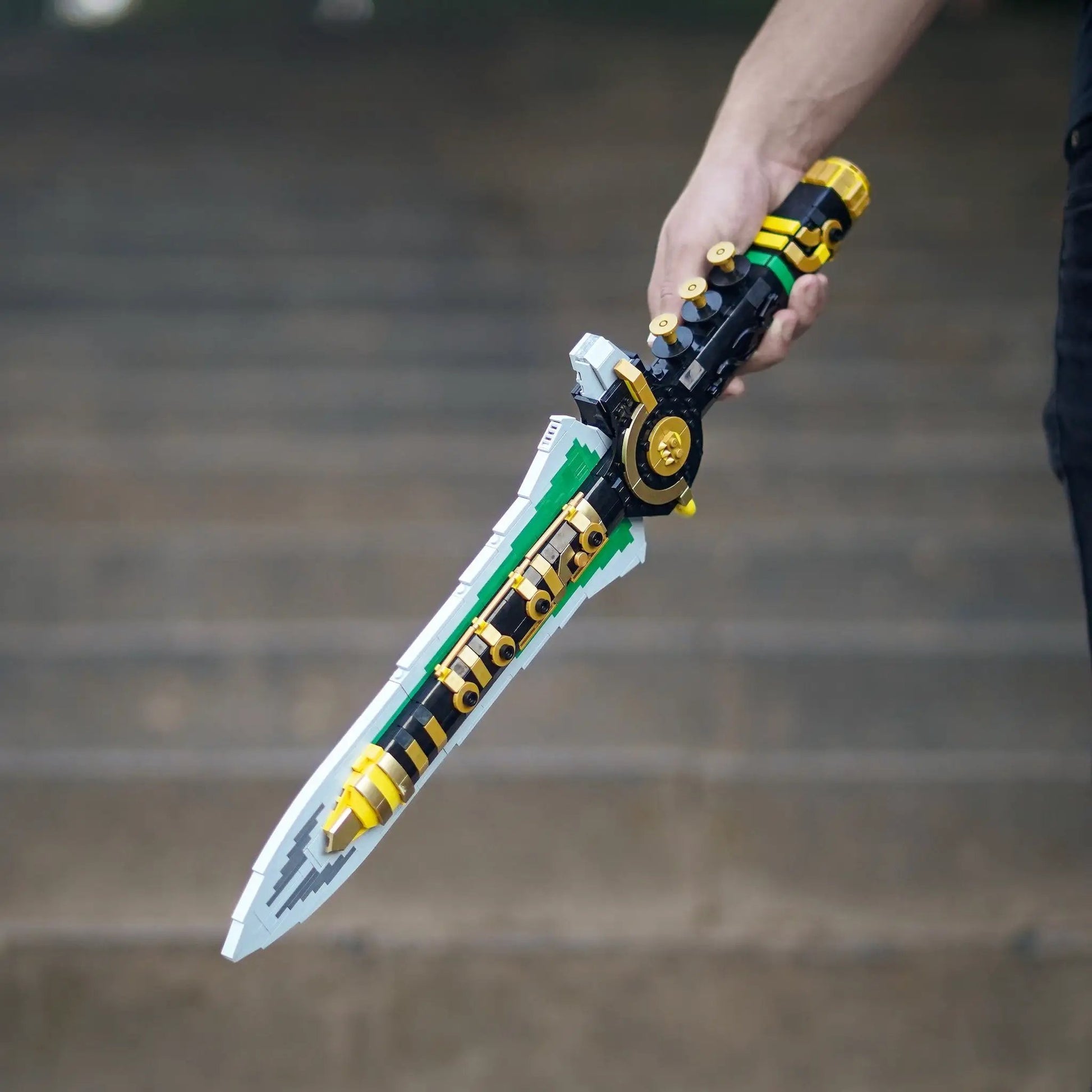 Life-Sized Dragon Dagger - Bricker Builds