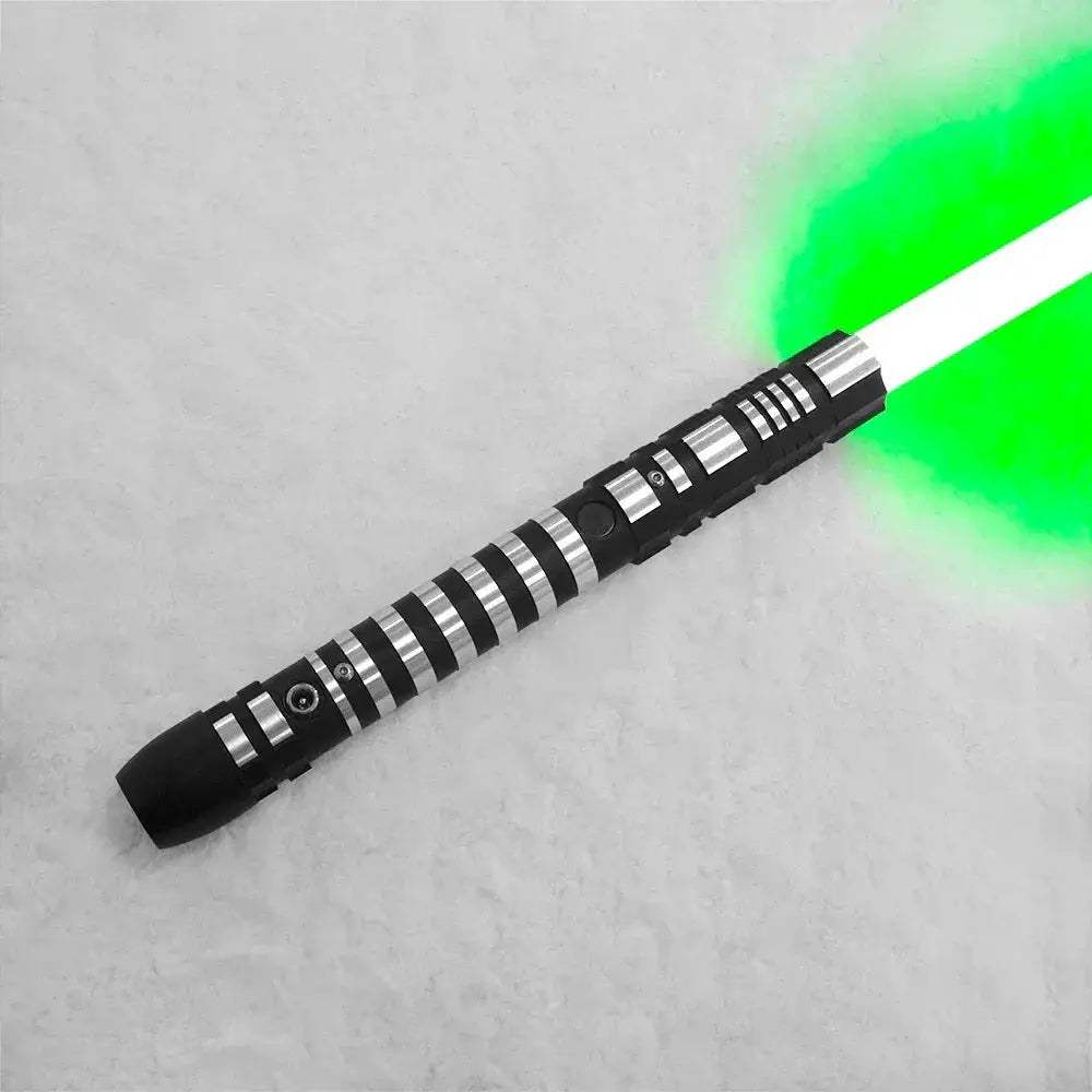 Dueling Lightsabers With 4 Sound Modes Black Metal Hilt - ToylandEU