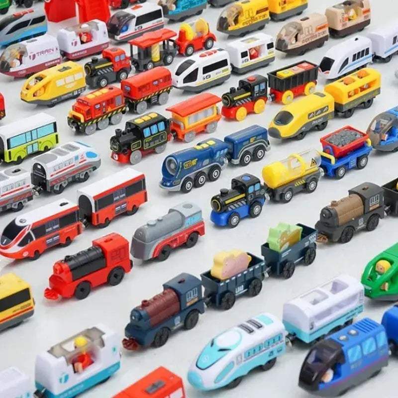 Durable Diecast Locomotive Train Set For Wooden Tracks - ToylandEU