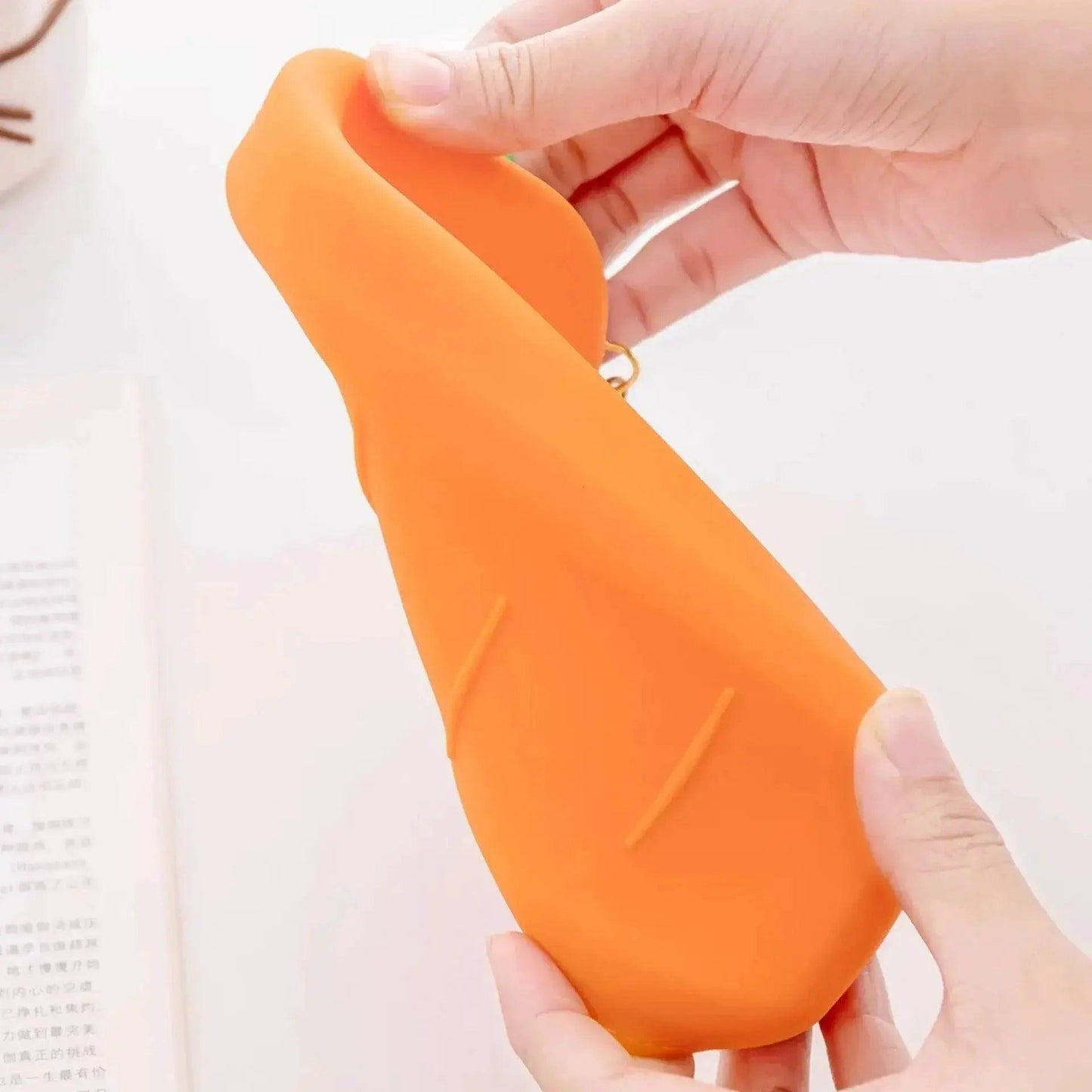  Durable Pencil Case 23cm Carrot Silicone Toyland EU -  ToylandEU™
