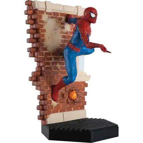 Marvel Collectible Figures Captain America Hand Painted Statue - ToylandEU