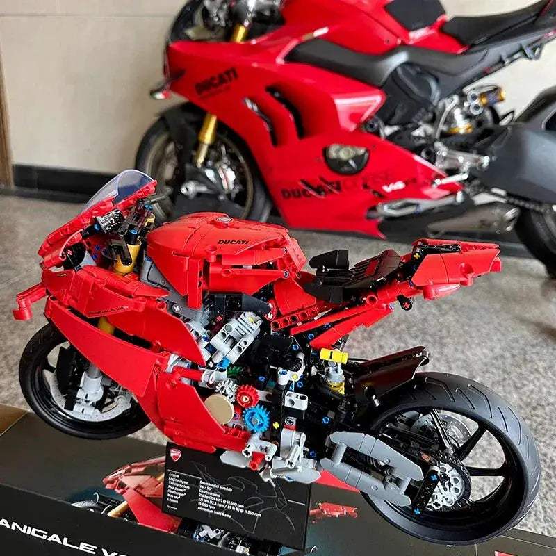 Educational Ducati Panigale V4S Motorcycle Building Blocks Set - ToylandEU