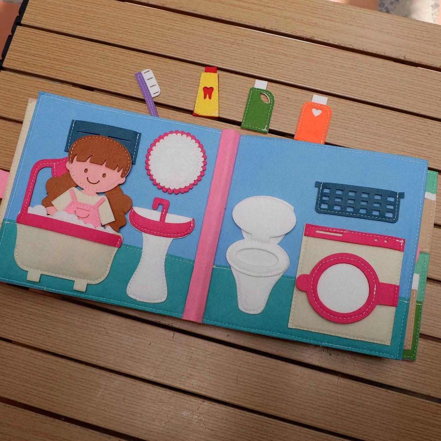 Educational Sensory Toy Montessori Busy Board Felt Book - ToylandEU