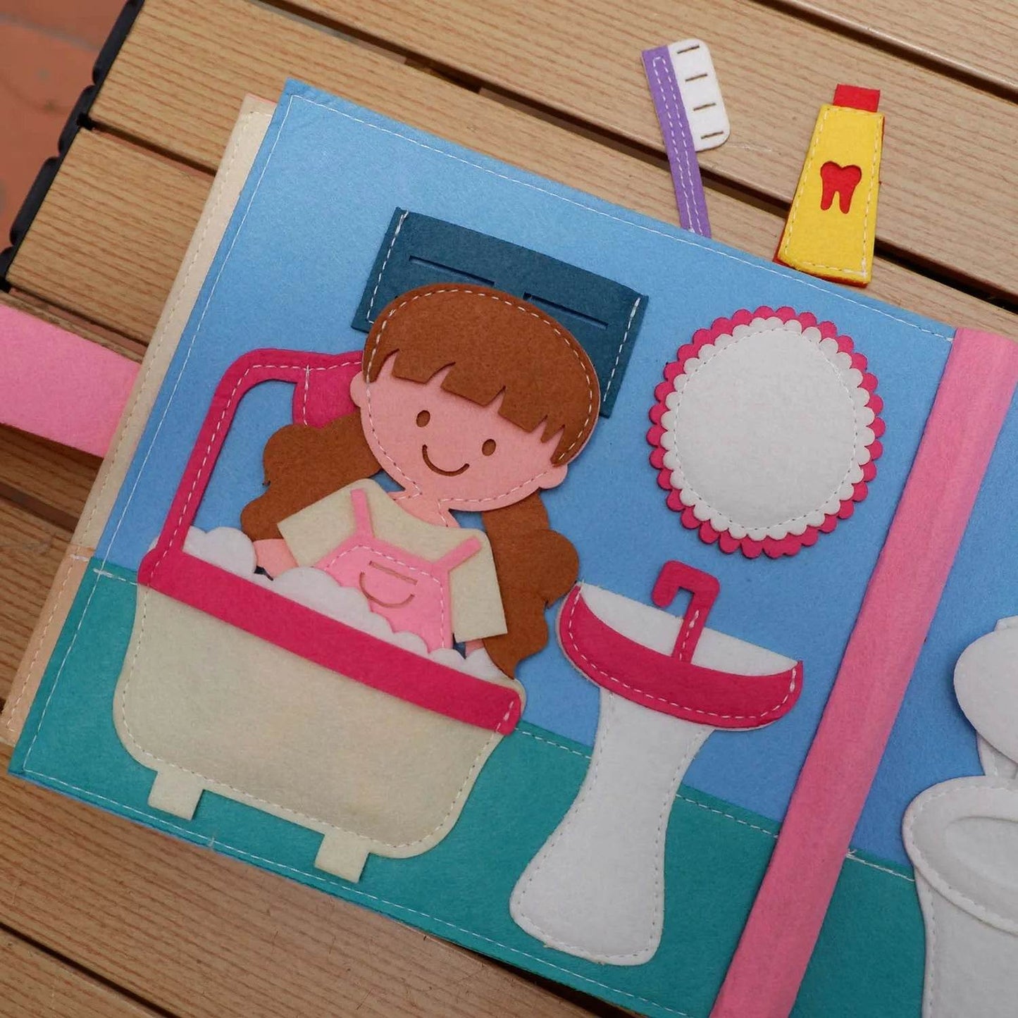 Educational Sensory Toy Montessori Busy Board Felt Book - ToylandEU