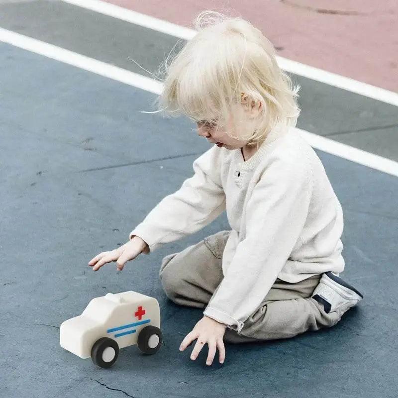  BPA Free Silicone Car Ambulance Teether Toy For Toddlers With Wooden Cartoon Bus Montessori Educational Toy -  ToylandEU™