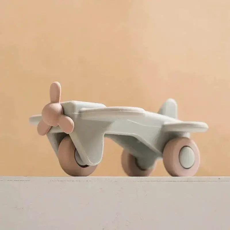  BPA Free Silicone Car Ambulance Teether Toy For Toddlers With Wooden Cartoon Bus Montessori Educational Toy -  ToylandEU™