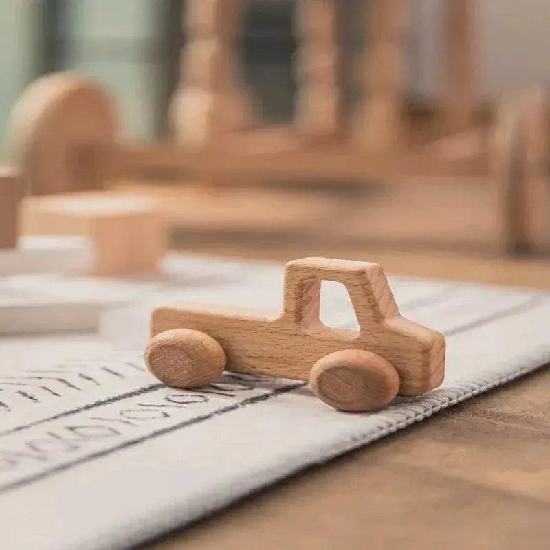  BPA Free Silicone Car Ambulance Teether Toy For Toddlers With Wooden Cartoon Bus Montessori Educational Toy -  ToylandEU™