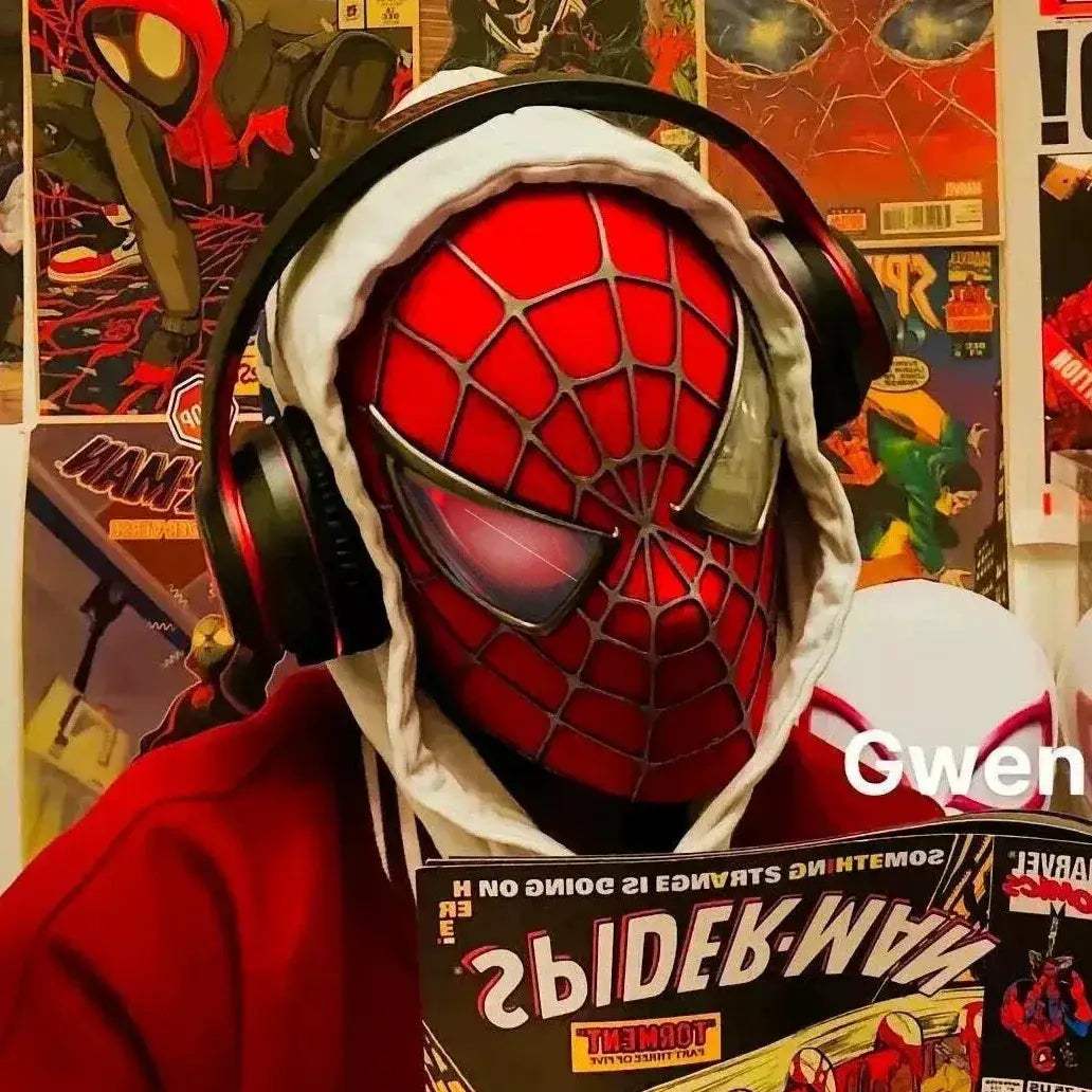Electronic Spider Man Mask Tobey Maguire Wink Eyes Ring Control - ToylandEU