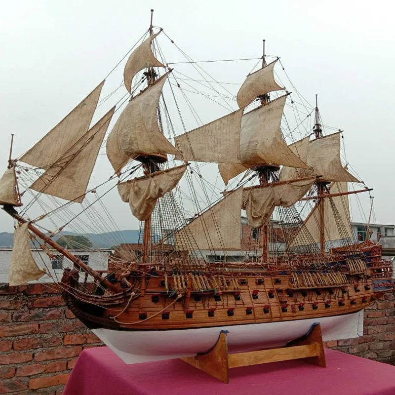 Елегантен дървен модел на военен кораб Сан Фелипе в мащаб 1/50 за всички възрасти - ToylandEU