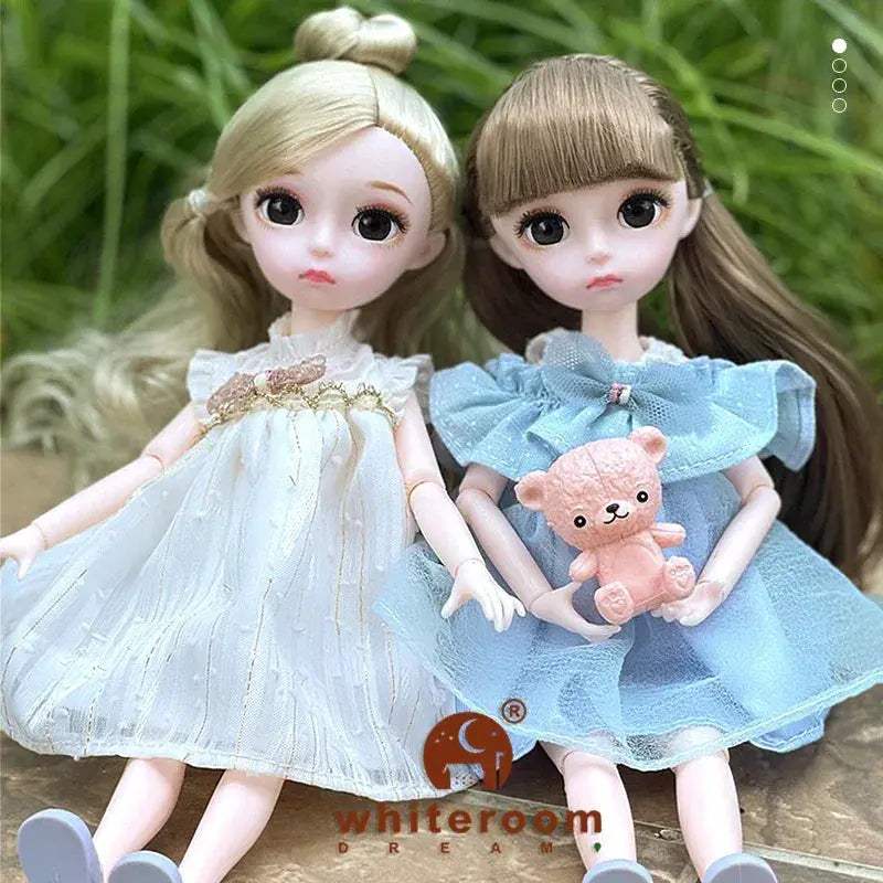 Elegant BJD Doll With Exquisite Makeup And Long Hair - ToylandEU