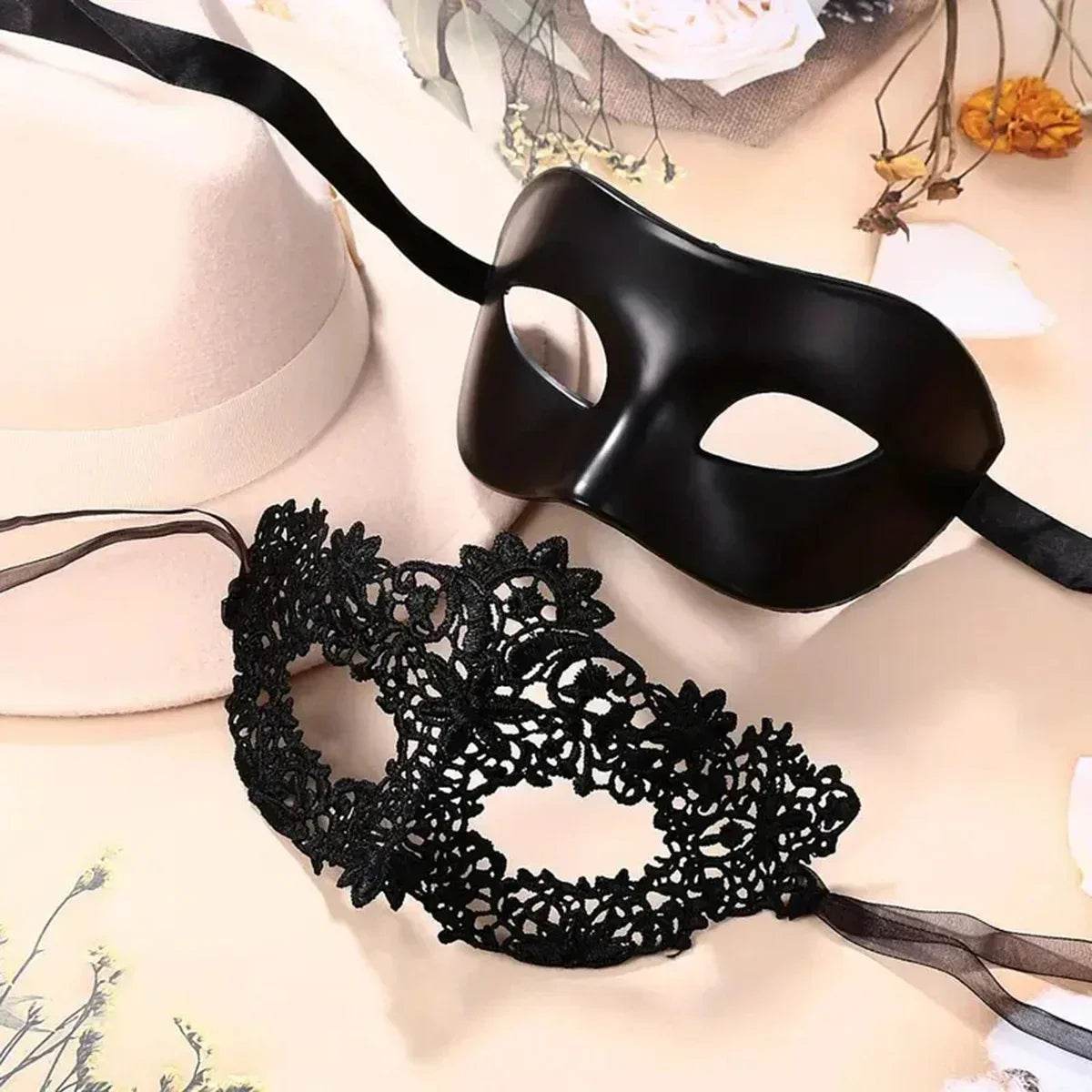Elegant Black Lace Masquerade Mask Set for Couples - ToylandEU