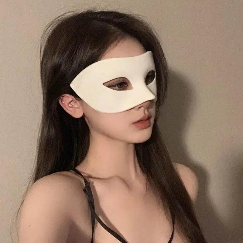  Elegant Masquerade Mask Eye Mask 18cm Toyland EU -  ToylandEU™