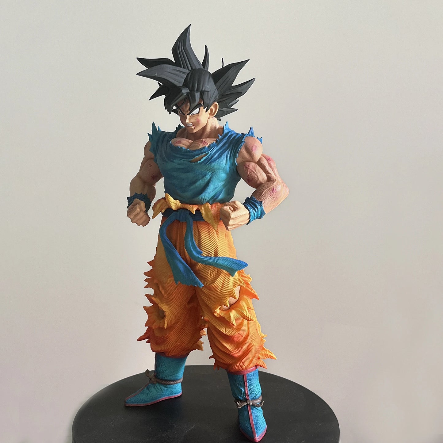 Elite Dragon Ball Action Figure 27cm Goku Kakarot Collector - ToylandEU