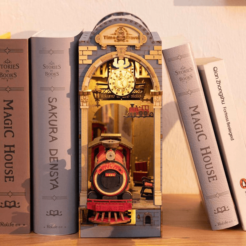 Enchanting DIY Book Nook Mini Dollhouse Kit with LED Lights - ToylandEU