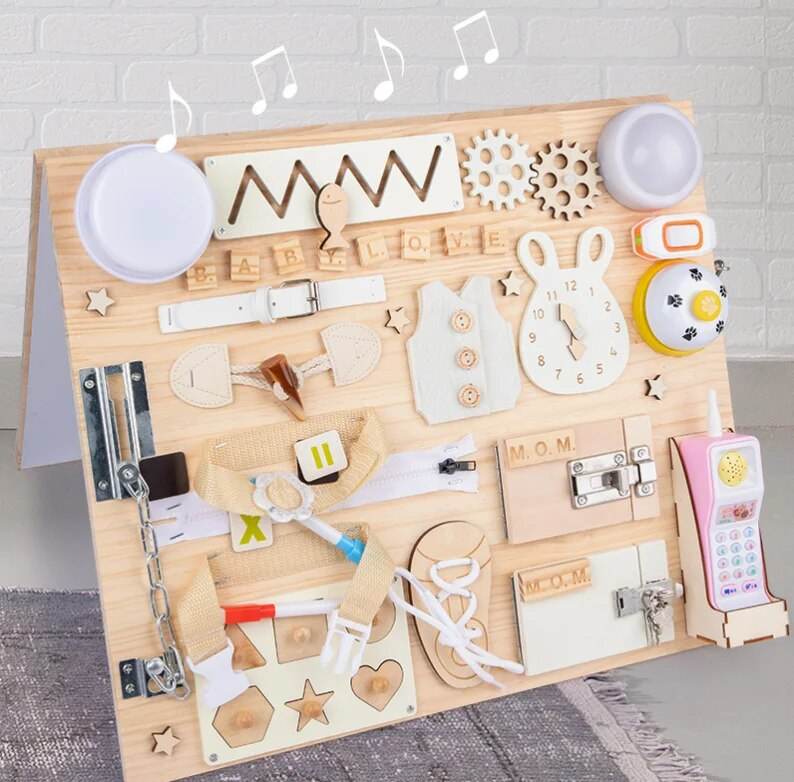 Ангажираща Montessori Busy Board: Играчка за сензорно обучение за деца 3-12 години - ToylandEU