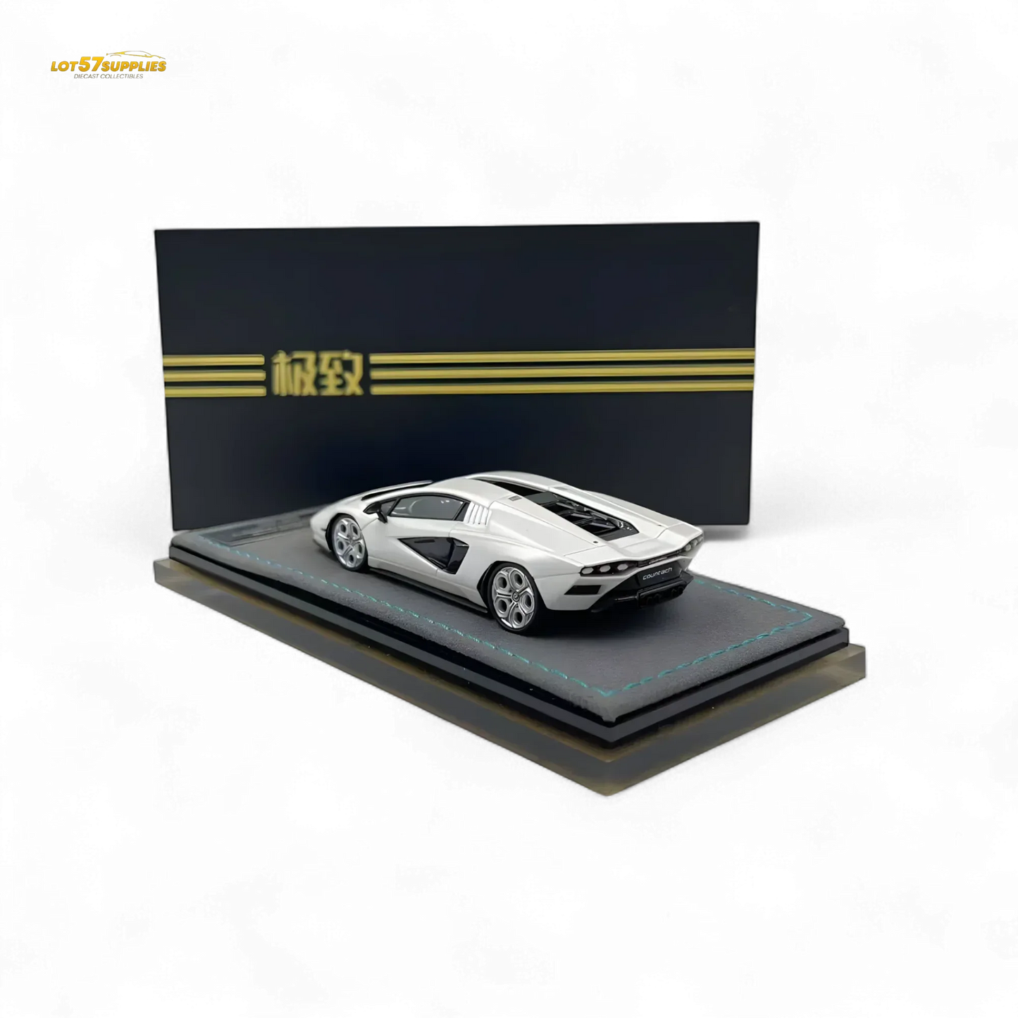 Extreme Club Lamborghini Countach LPI8004 Highly Detailed Resin Diecast - ToylandEU