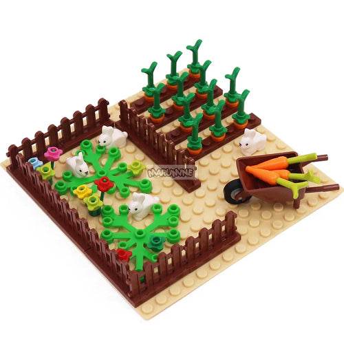 Farmyard Fun: Marumine Brick Animal Farm Chicken Shed Kit - ToylandEU