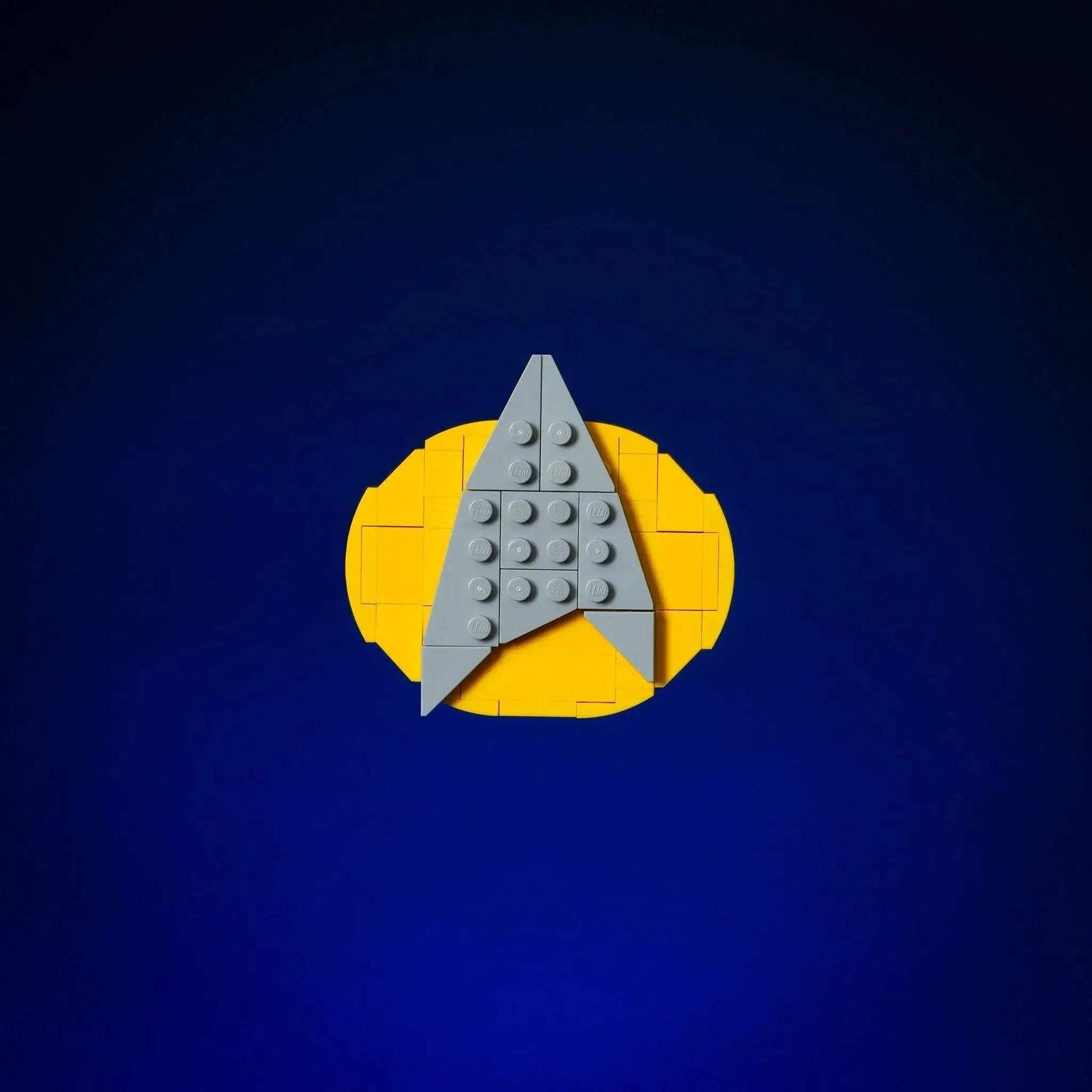 Authentic LEGO Federation Badge And Original Communicator - ToylandEU