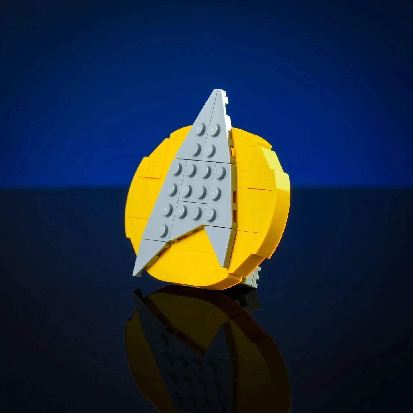 Authentic LEGO Federation Badge And Original Communicator - ToylandEU
