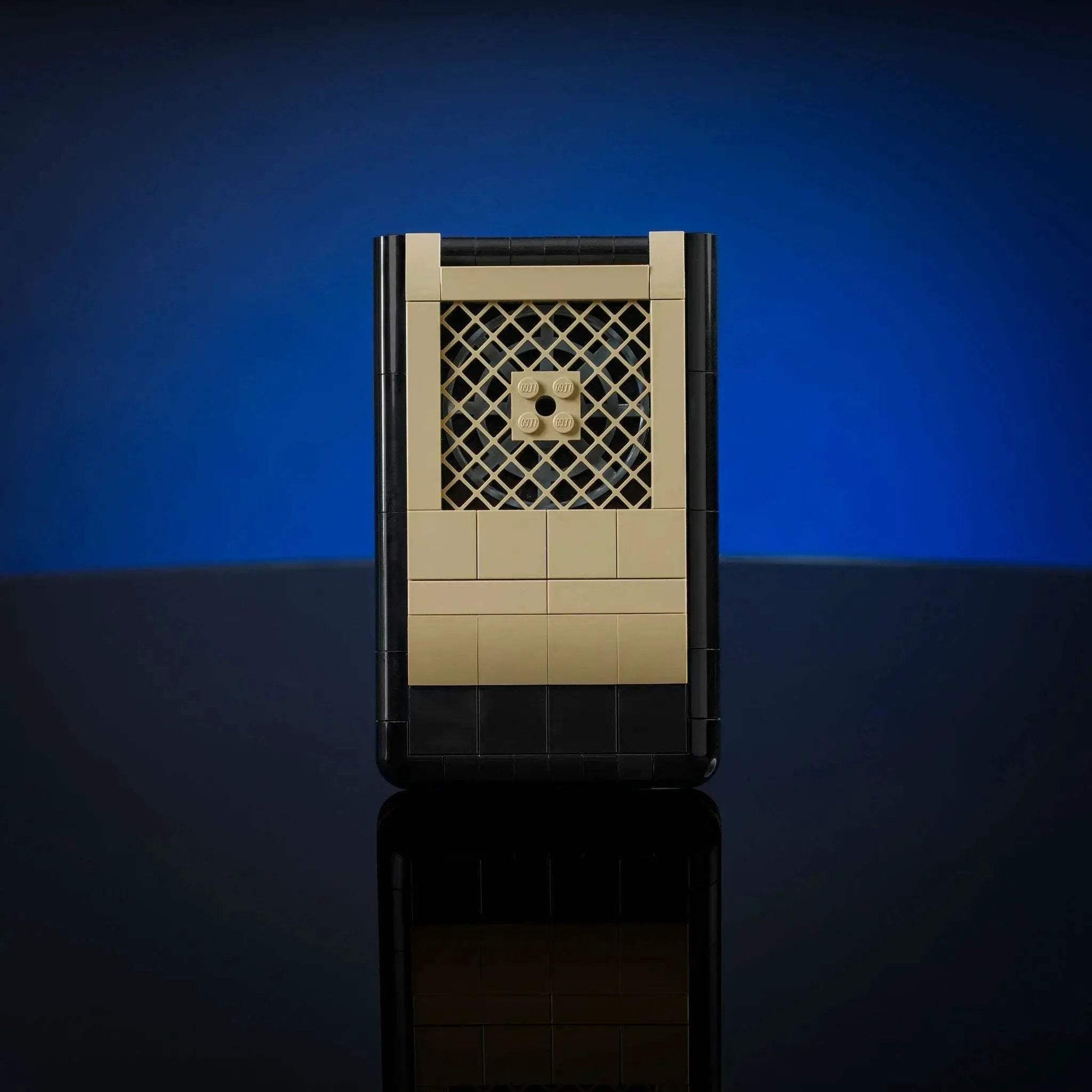 Authentic LEGO Federation Badge And Original Communicator - ToylandEU