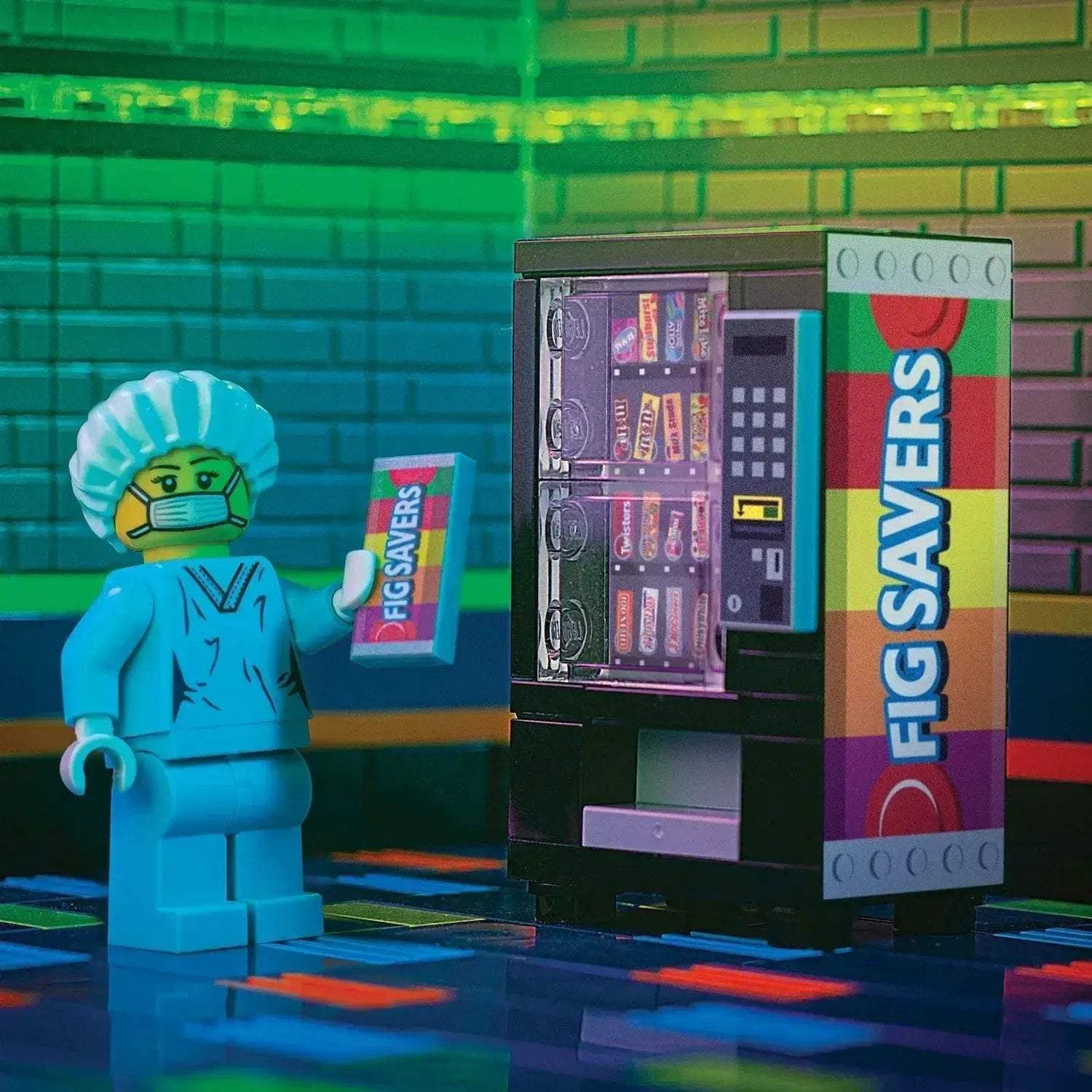 Lego Candy Bar Vending Machine With Authentic Bricks - ToylandEU
