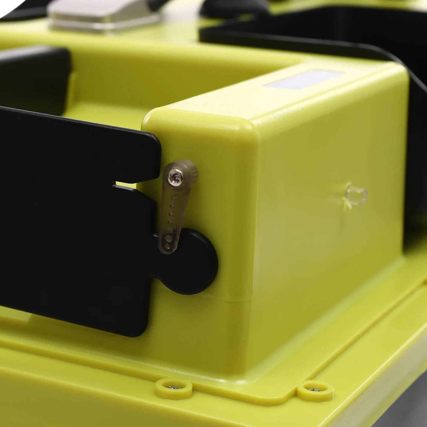 Fishing Boat with GPS, 2.4G Remote, Waterproof ABS - ToylandEU