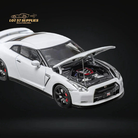  Focal Horizon Nissan Skyline GT-R R35 White 1:64 -  ToylandEU™