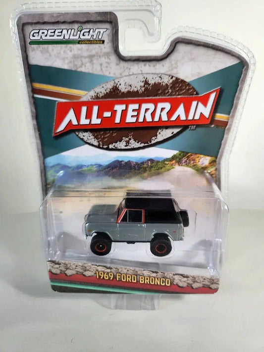  Ford Bronco Diecast Limited Edition Lifted Soft Top -  ToylandEU™