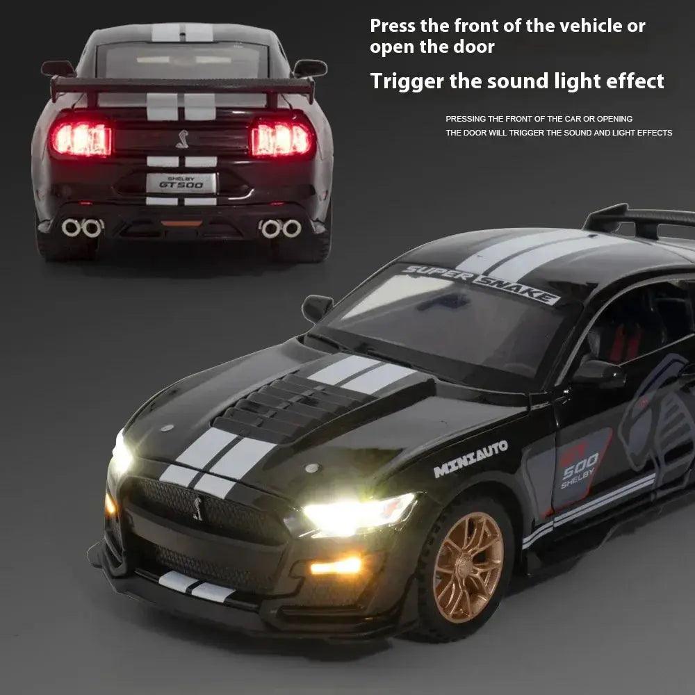  Ford Mustang Diecast Car Maisto Premium Desktop Ornament -  ToylandEU™