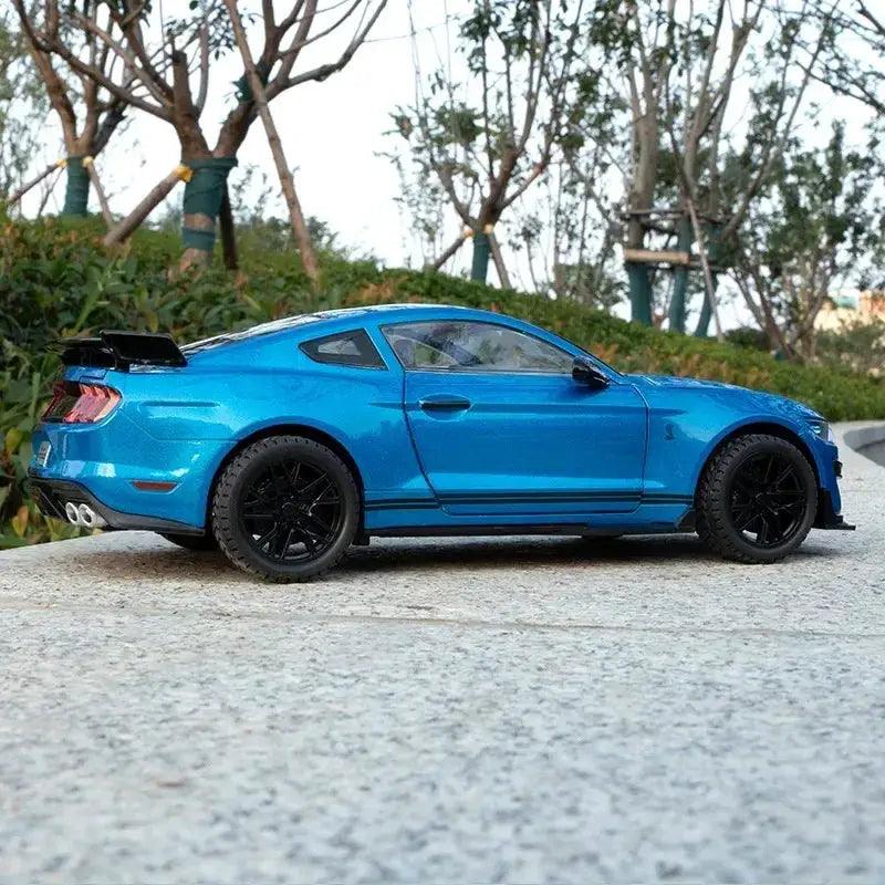  Ford Mustang GT500 Diecast 1 18 Premium Desk Decor -  ToylandEU™