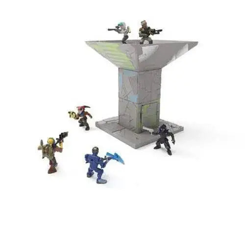 Fortnite Port A Fort Display Set With Exclusive Mini Figure - ToylandEU