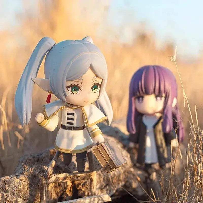 Frieren Fern Action Figure In Dynamic Spellcasting Pose - ToylandEU