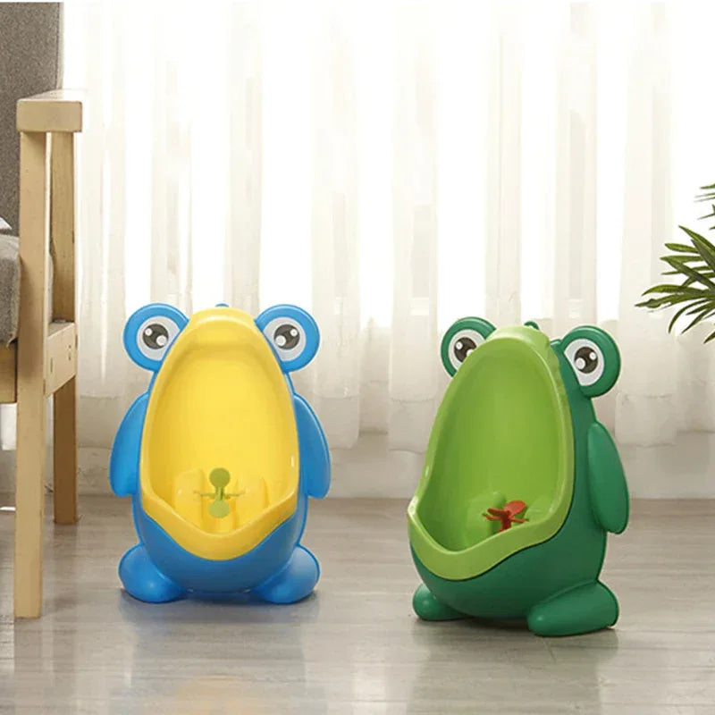 Frog Shape Kids Urinal For Toilet Training Wall Mounted - ToylandEU