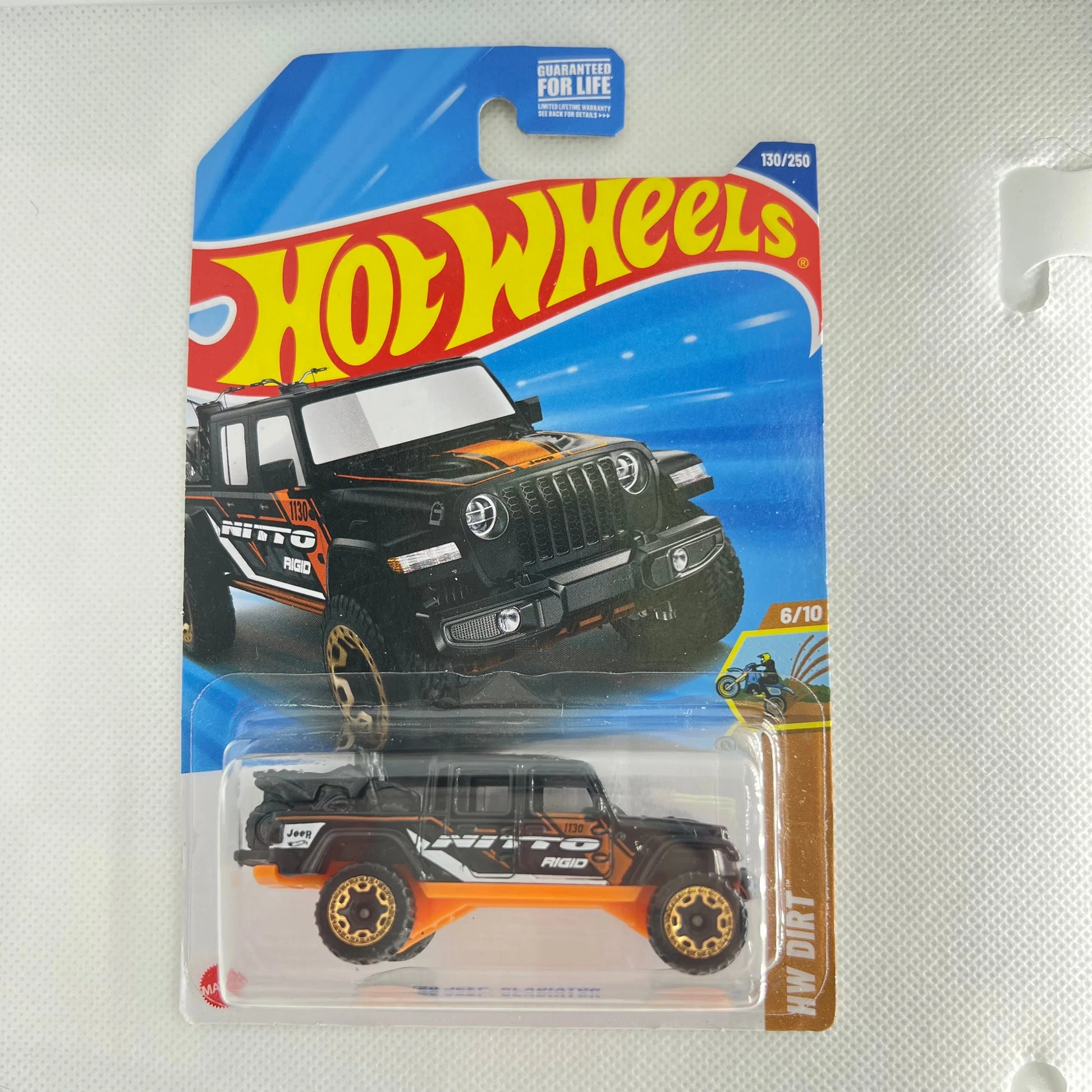 Hot Wheels American Power V2 1:64 Diecast Assorted (Ford, Chevy, Dodge, Mustang, Corvette, GMC, Jeep, Merc, Camaro) - ToylandEU