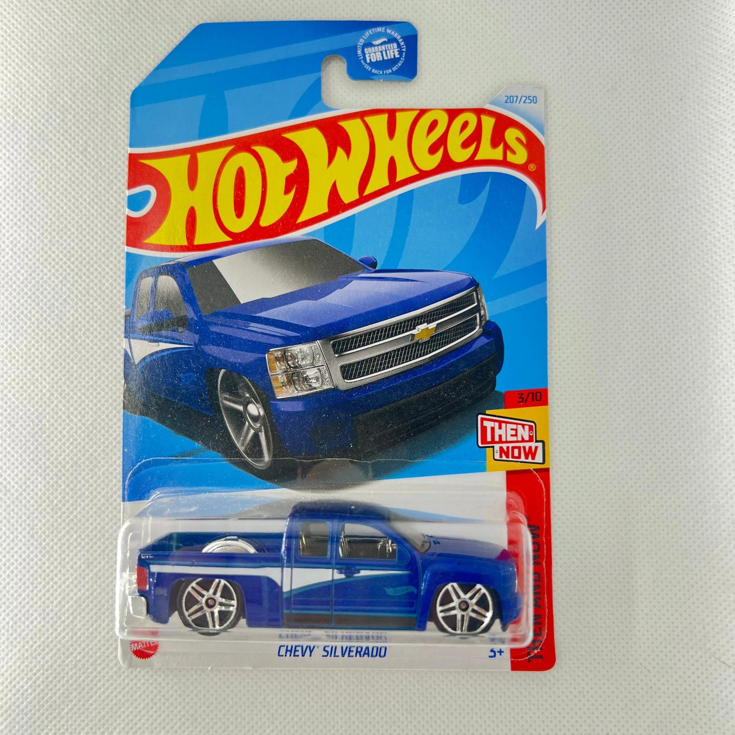 Hot Wheels American Power V2 1:64 Diecast Assorted (Ford, Chevy, Dodge, Mustang, Corvette, GMC, Jeep, Merc, Camaro) - ToylandEU
