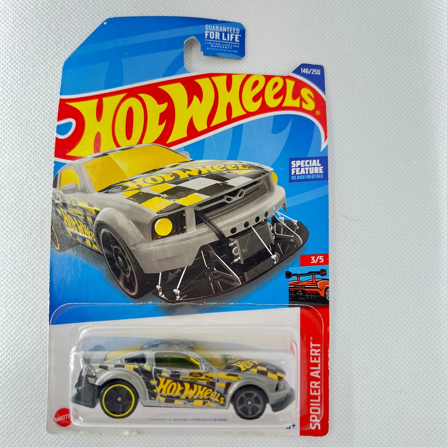Hot Wheels American Power V2 1:64 Diecast Assorted (Ford, Chevy, Dodge, Mustang, Corvette, GMC, Jeep, Merc, Camaro) - ToylandEU