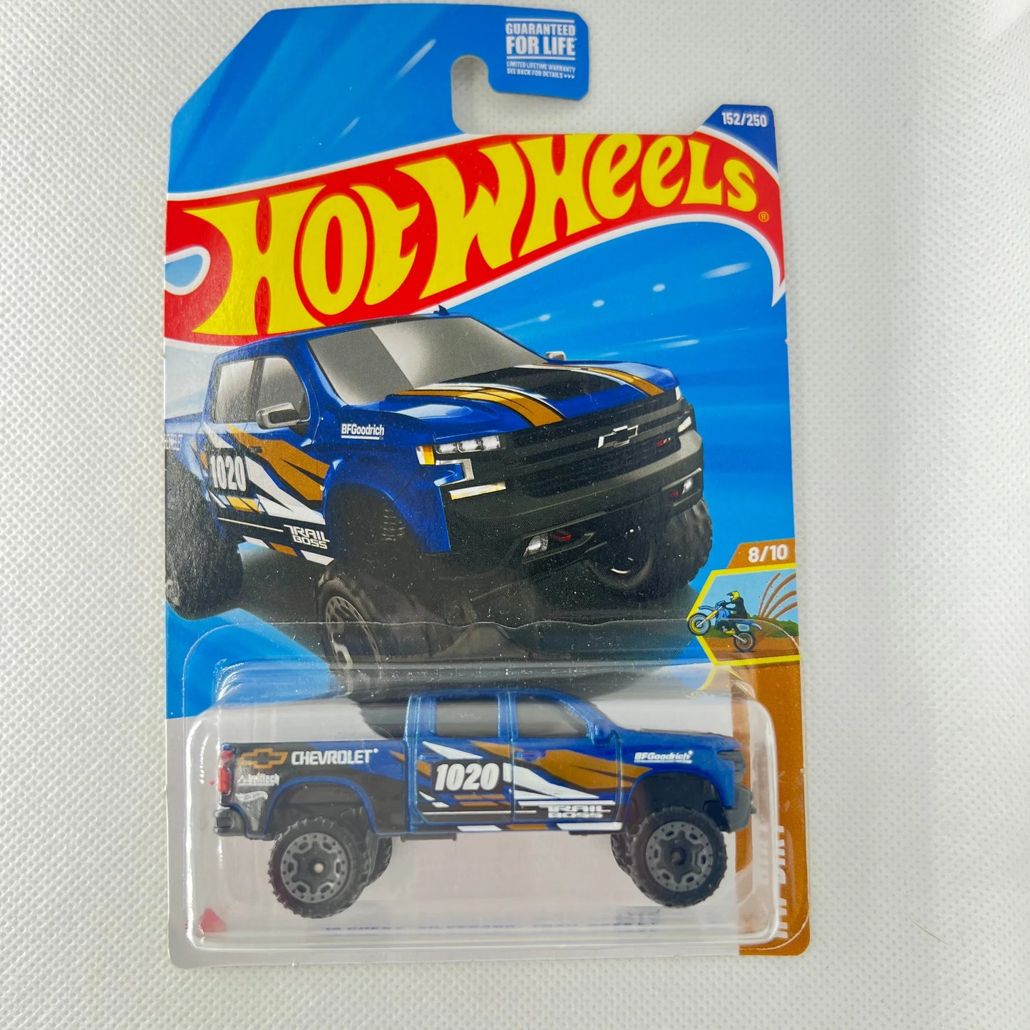 Hot Wheels American Power V2 1:64 Diecast Assorted (Ford, Chevy, Dodge, Mustang, Corvette, GMC, Jeep, Merc, Camaro) - ToylandEU