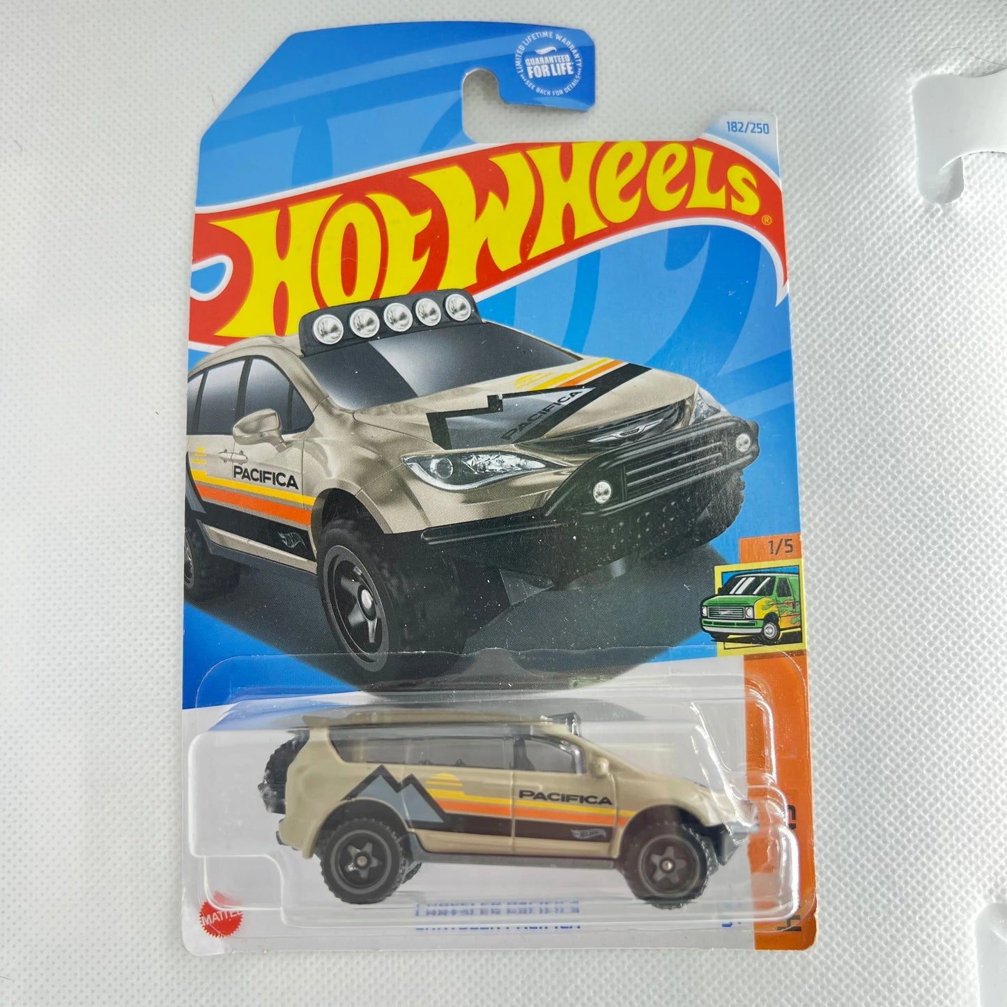 Hot Wheels American Power 1:64 Diecast Assorted (Ford, Chevy, Dodge, Mustang, Corvette, GMC, Jeep, Merc, Camaro) - ToylandEU