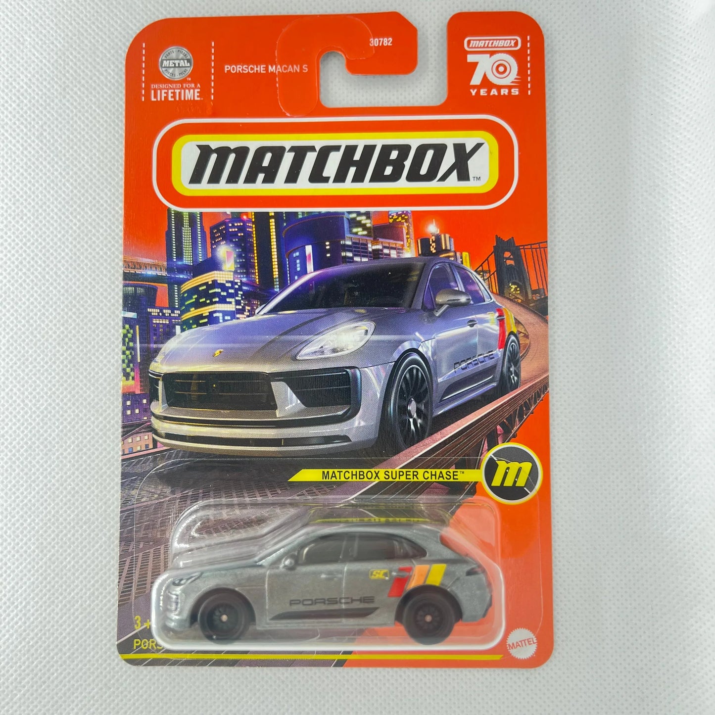 Porsche Macan S Diecast Super Chase Collectible Exclusive - ToylandEU