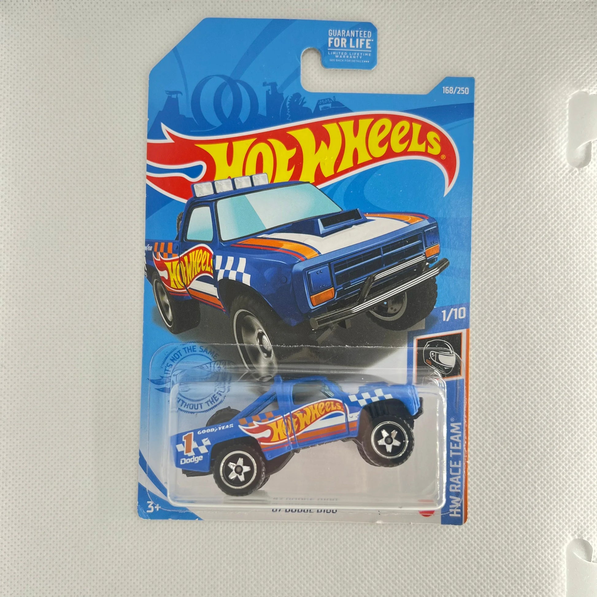 Hot Wheels American Power V2 1:64 Diecast Assorted (Ford, Chevy, Dodge, Mustang, Corvette, GMC, Jeep, Merc, Camaro) - ToylandEU