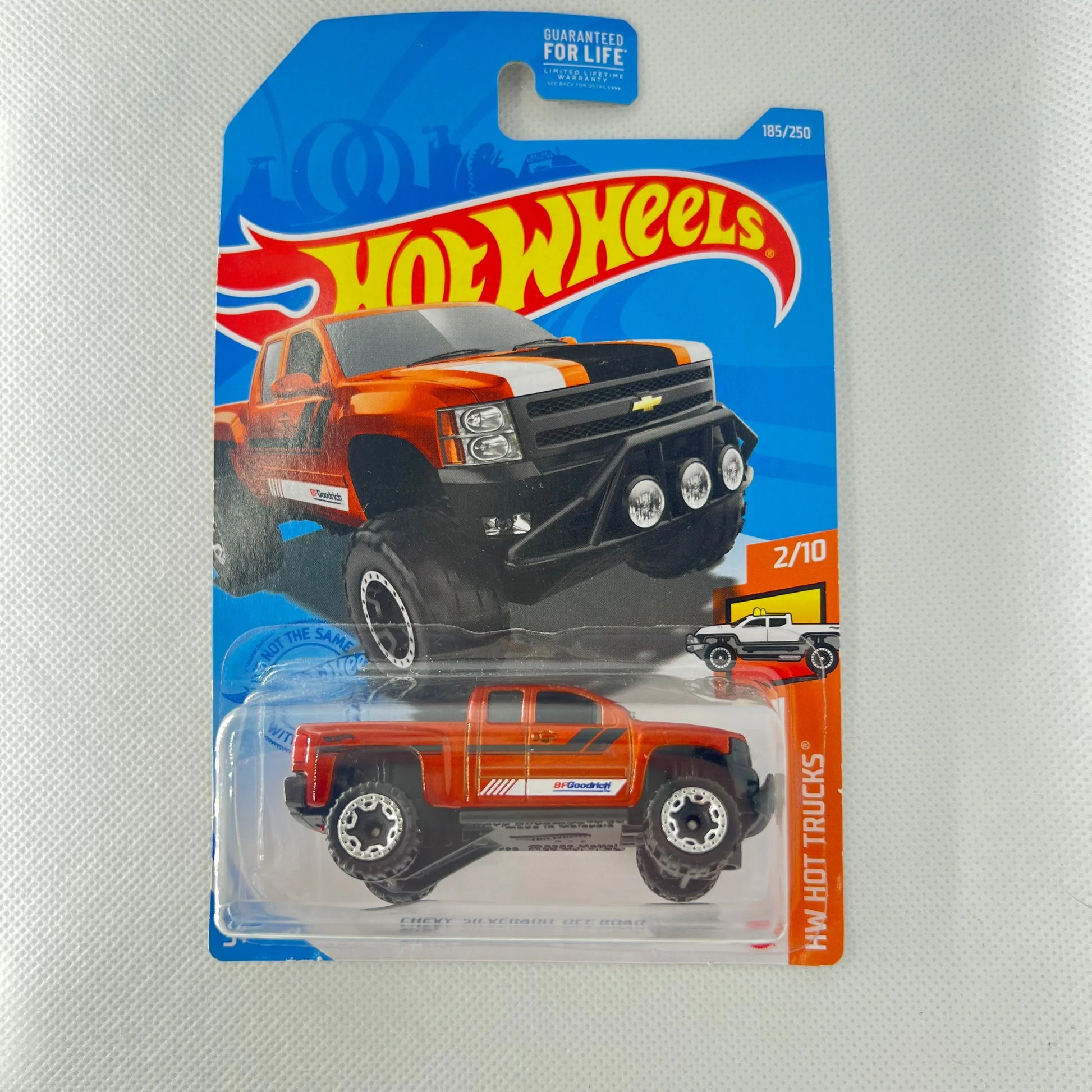 Hot Wheels American Power V2 1:64 Diecast Assorted (Ford, Chevy, Dodge, Mustang, Corvette, GMC, Jeep, Merc, Camaro) - ToylandEU