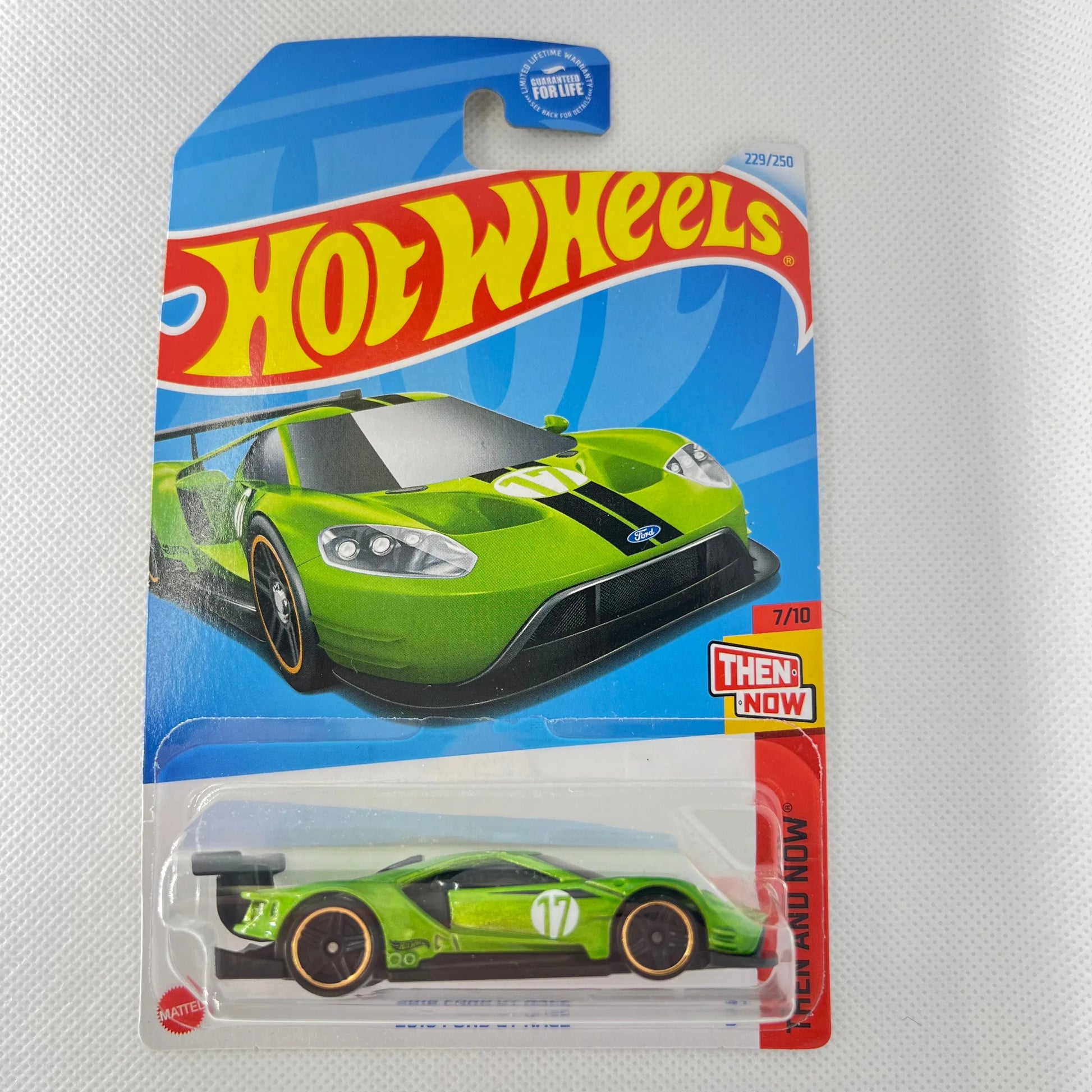 Hot Wheels American Power V2 1:64 Diecast Assorted (Ford, Chevy, Dodge, Mustang, Corvette, GMC, Jeep, Merc, Camaro) - ToylandEU